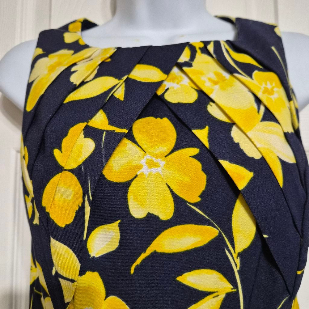 Alyyx Dress Size 4 - Picture 2 of 8